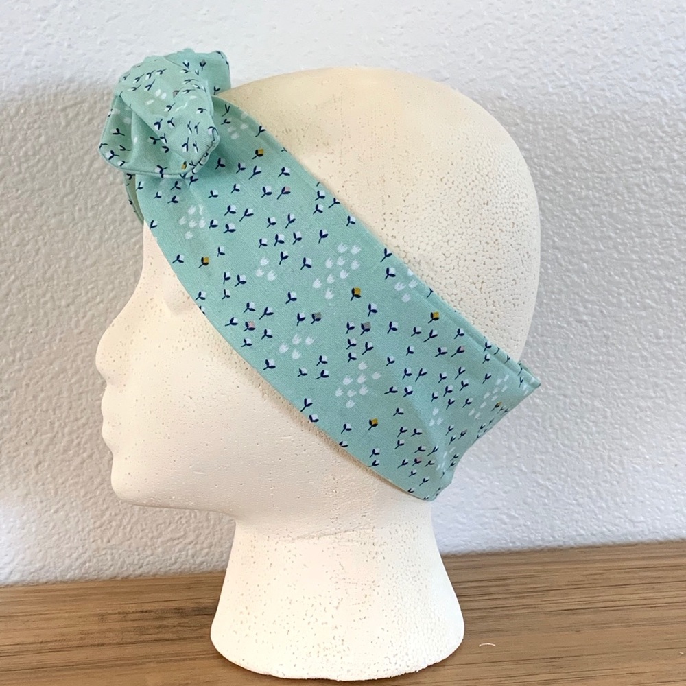 Mint Green Floral Adjustable Wire Headband